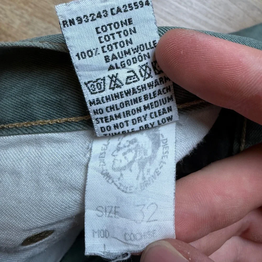 Diesel‎ Jeans Men 30x27 Sage Green Straight Leg Button Fly Made in Italy (Tag32)